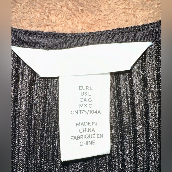 H&M dress - Picture 3 of 9